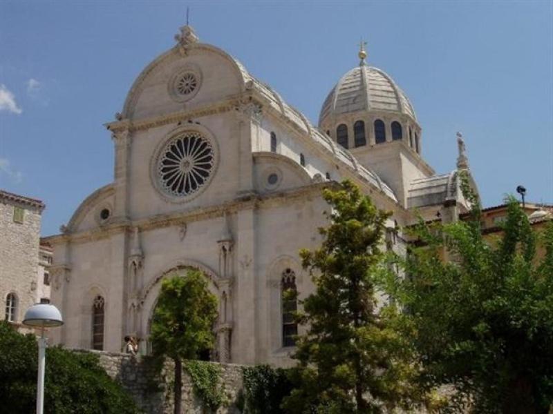 Apartments Stari Šibenik Grebastica Bagian luar foto