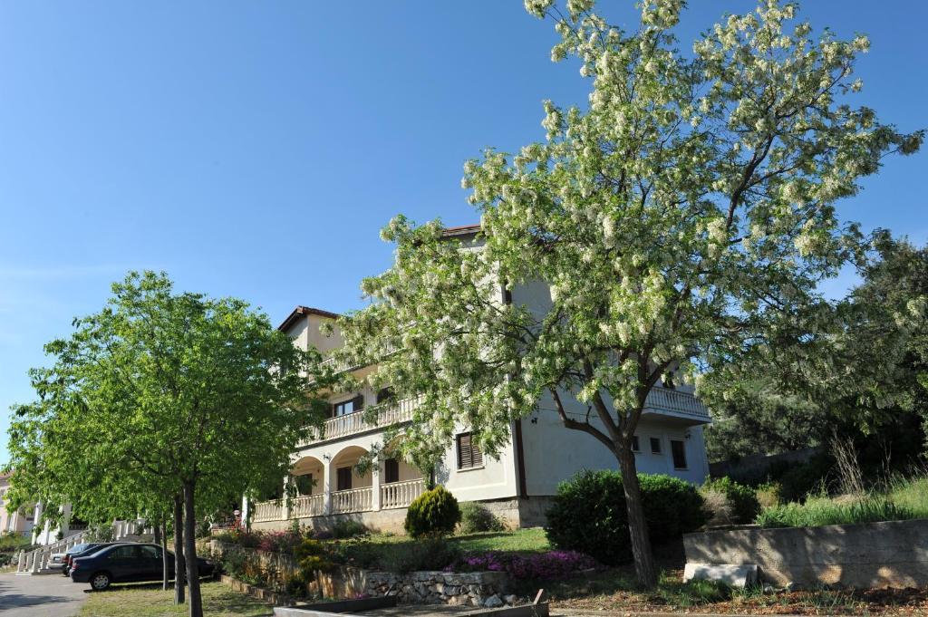 Apartments Stari Šibenik Grebastica Bagian luar foto