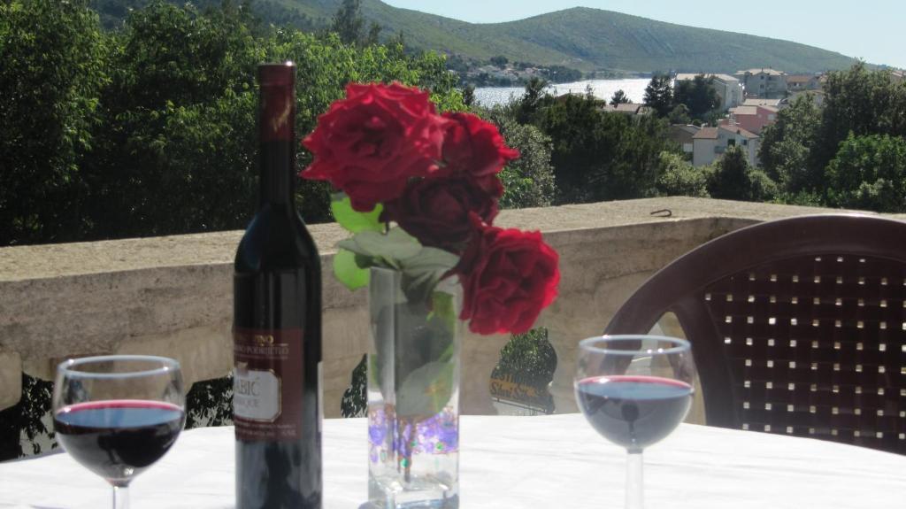 Apartments Stari Šibenik Grebastica Ruang foto